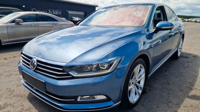 Volkswagen Passat Limo Highline Leder 360° Digital Pano ACC