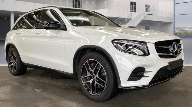 Mercedes-Benz GLC 300 4Matic AMG  Off-Roader Pano Kamera