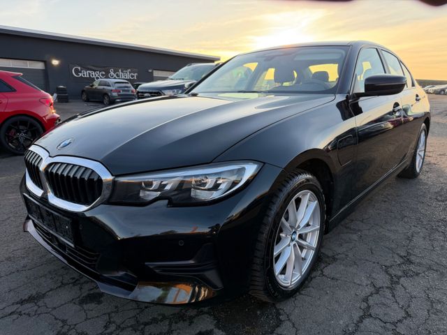BMW 330 e Advantage Navi LED Digital Harman Kardon
