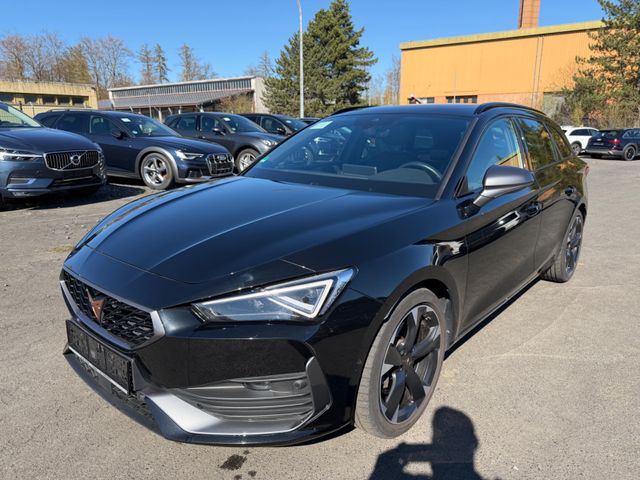 Cupra Leon Sportstourer Pano Navi LED AHK Kamera ACC