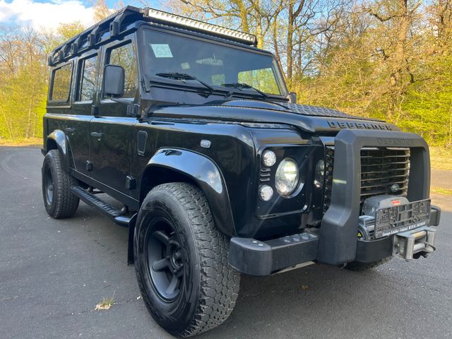 Land Rover Defender 110 SE Station Wagon LED Kamera Navi
