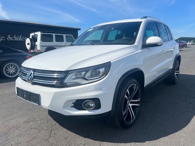 Volkswagen Tiguan Track & Style 4Motion Pano Standheizung