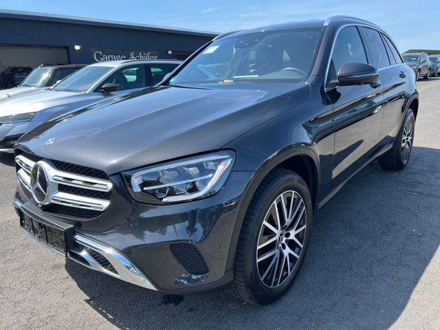 Mercedes-Benz GLC 200 4Matic Off-Road Digital Burmester 360*