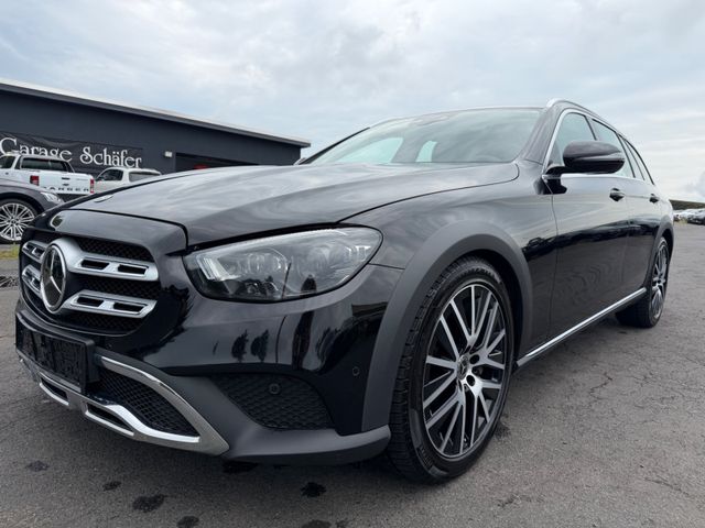 Mercedes-Benz E 400 d 4Matic All-Terrain Multibeam Distronic